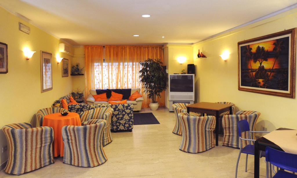 Hotel Marina مونتيكاتيني تيرمي المظهر الخارجي الصورة